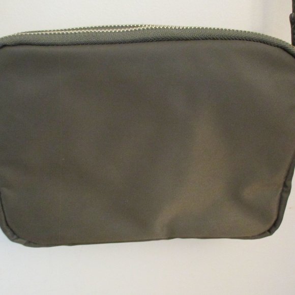 MINICAT RFID Blocking Small Travel Crossbody Purse, Nylon, Brown, 8 CC slots - Picture 7 of 16